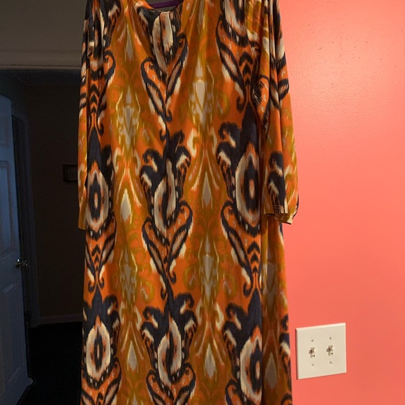 Blaze a trail in this 3X bright orange/gold print - Picture 5 of 6